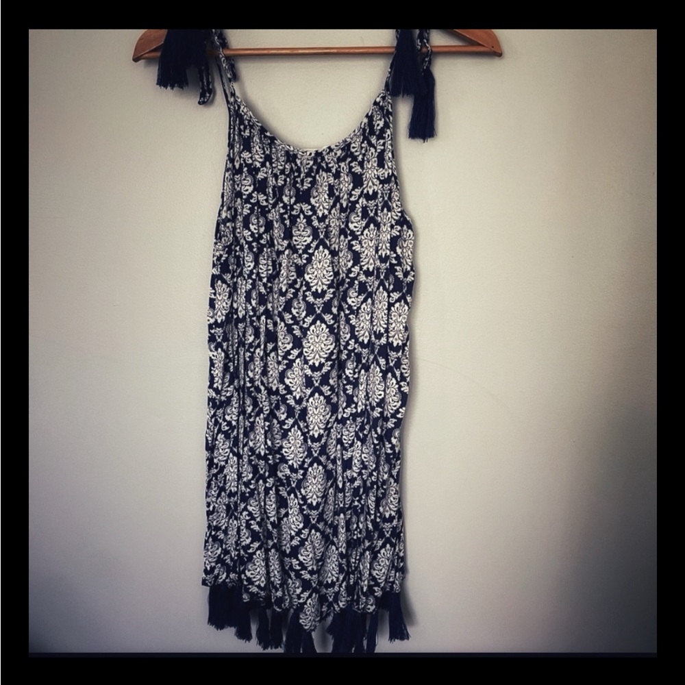 Altar’d State Tie Strap Boho Blue & White Flowy Tasseled Midi Dress M NWOT